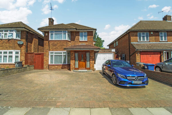 Hartland Drive, Edgware, HA8 8RH