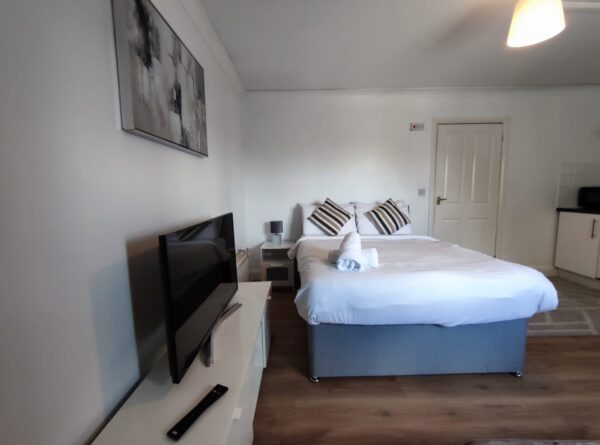 171 London Road, TN13 2TA