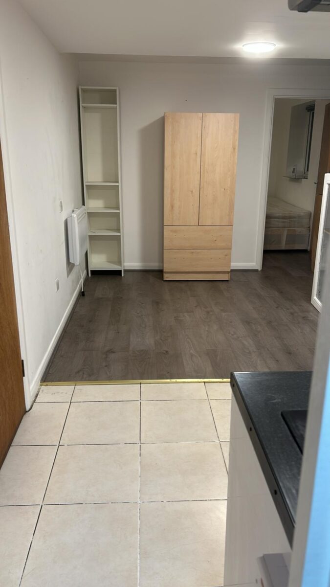 Clapton Common, London, E5 9AB