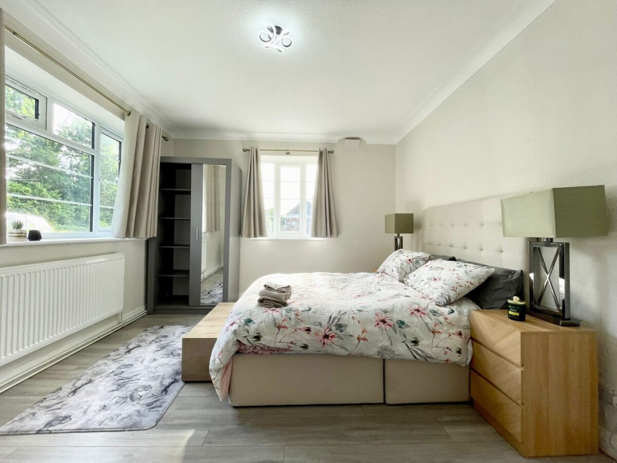 Monarch Court, London, N2 0RB
