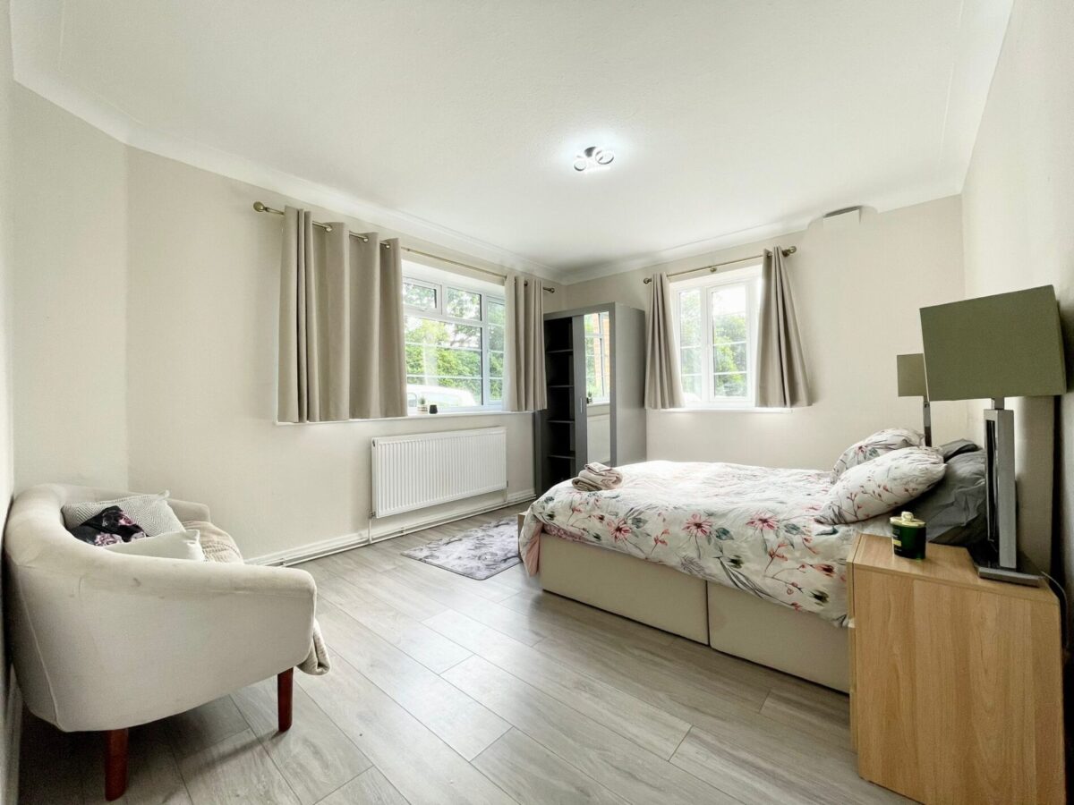 Monarch Court, London, N2 0RB
