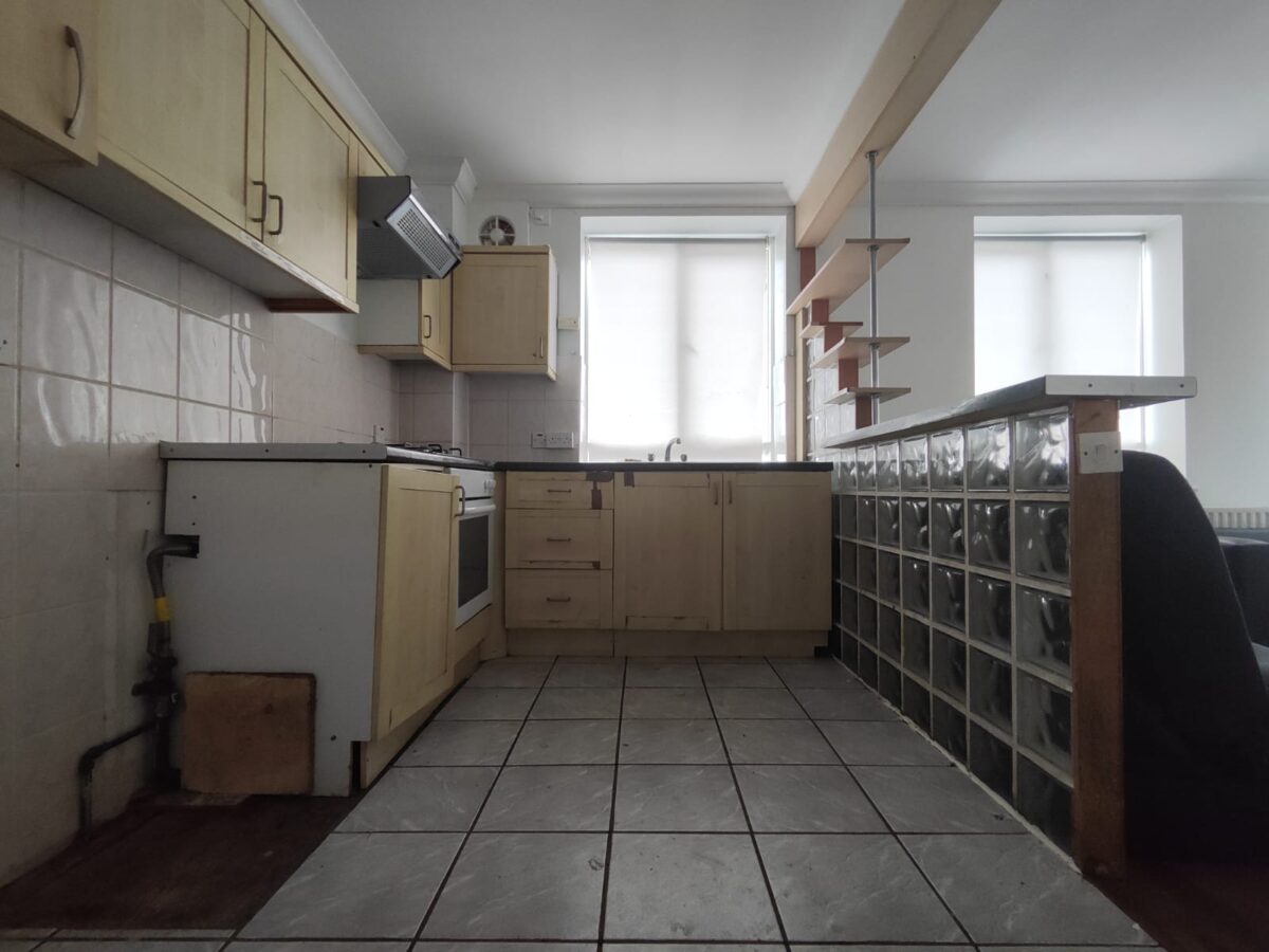 Wrens Park House Warwick Grove, London, E5 9LT