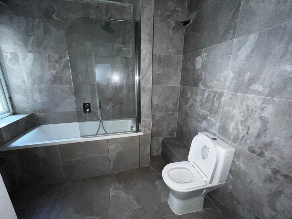 Flat 12, Richmond Court, SW15 6TN