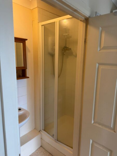 Studio 7, Gladstones, 171 London Road, Dunton Green, Sevenoaks, TN13 2TA