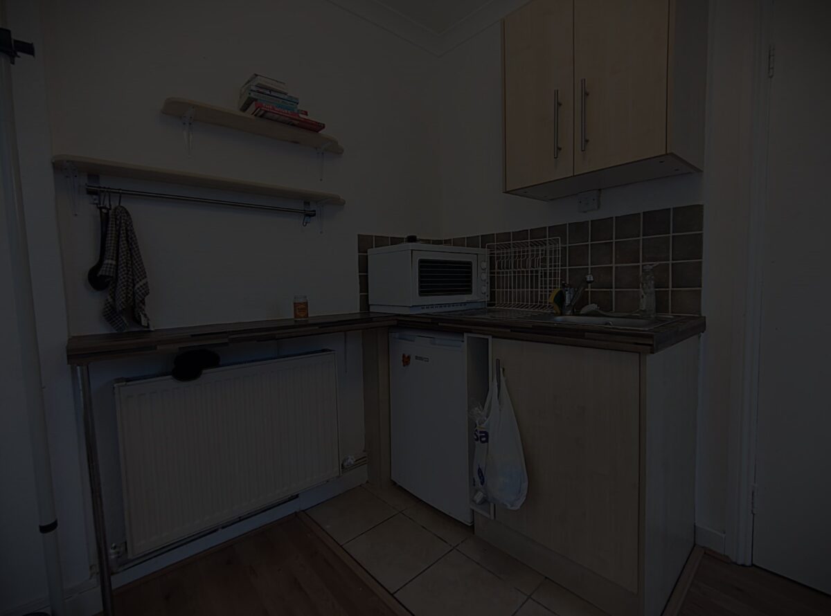 198 Shelbourne Road, London N17 9YB