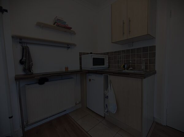 198 Shelbourne Road, London N17 9YB