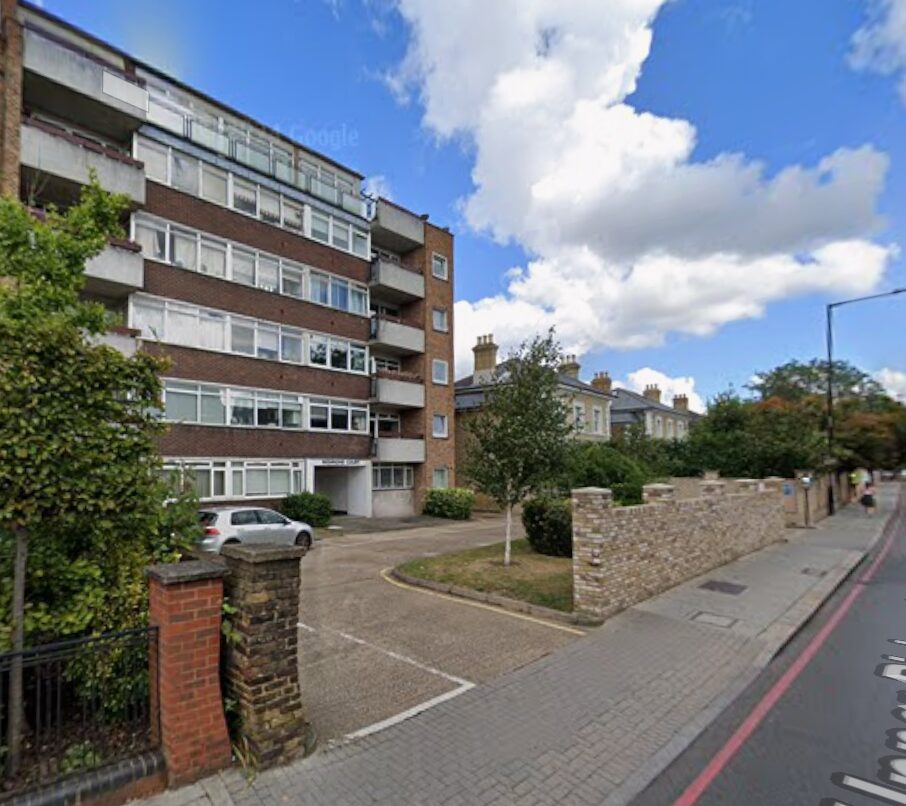 Flat 12, Richmond Court, SW15 6TN