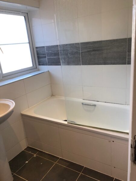 Almond Grove, Brentford, TW8 8NL