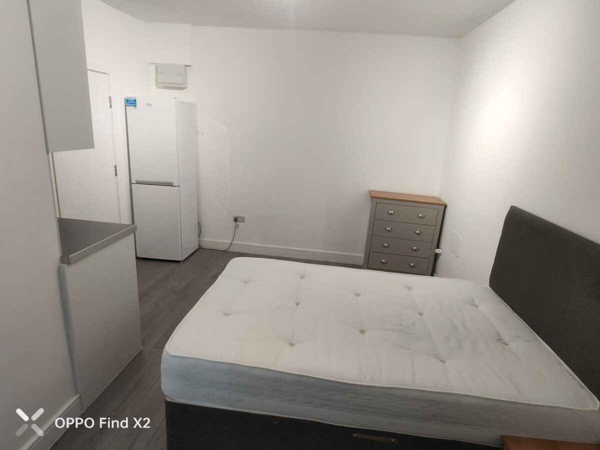 Ladbroke Grove, W10 5LZ