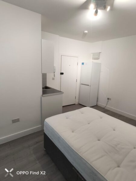 Ladbroke Grove, W10 5LZ