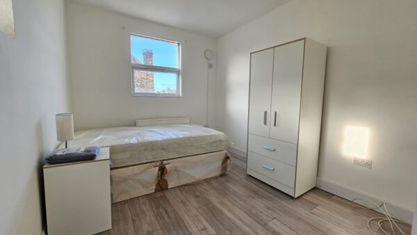 Shelbourne Road, London N17 9YB