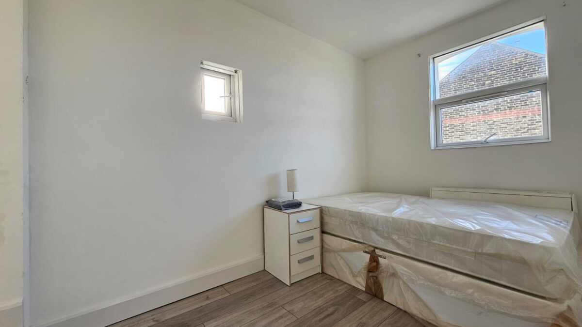 Shelbourne Road, London N17 9YB