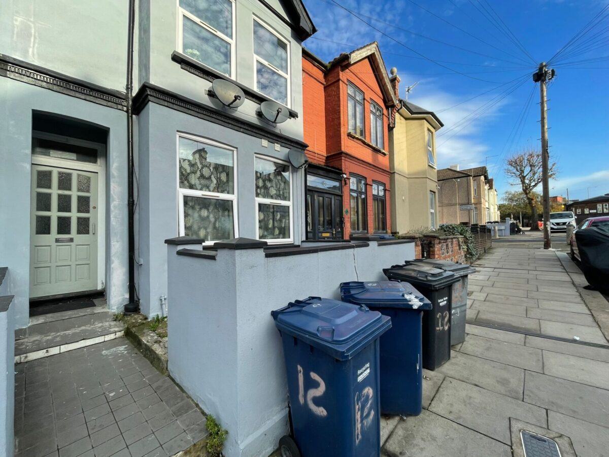 Herbert Road, London, NW9 6AD