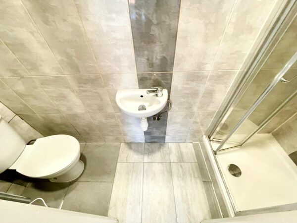 Shelbourne Road, London N17 9YB