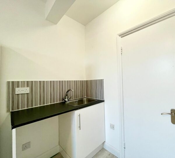 Shelbourne Road, London N17 9YB