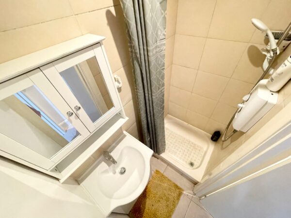 Ladbroke Grove, London, W10 5LZ