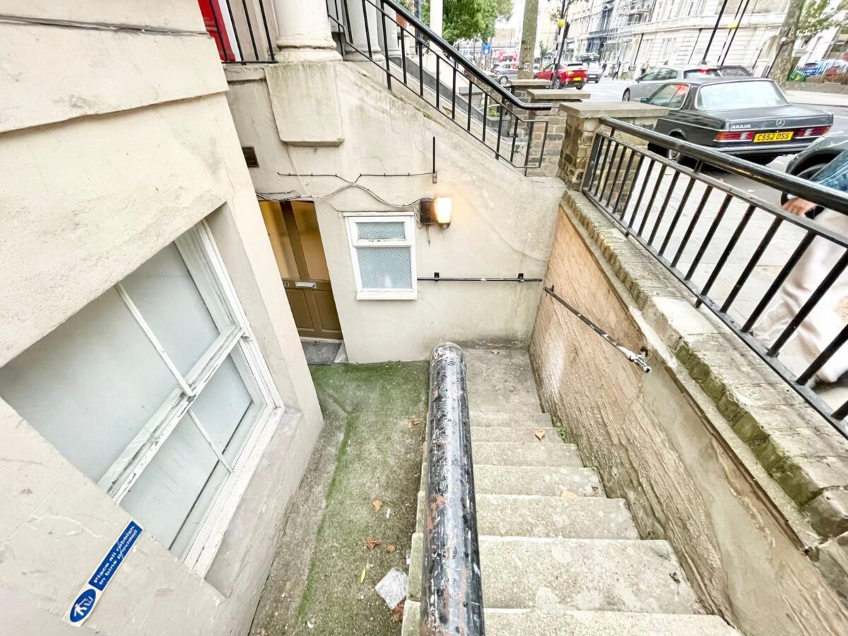 Ladbroke Grove, London, W10 5LZ