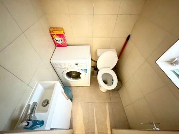 Ladbroke Grove, London, W10 5LZ