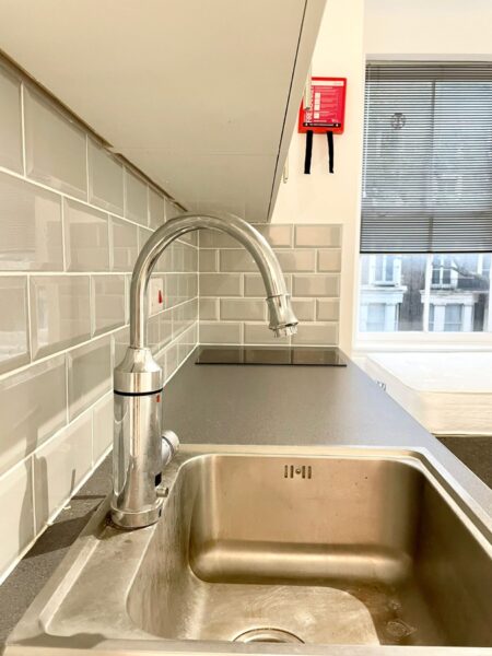 176 Ladbroke Grove, London, W10 5LZ