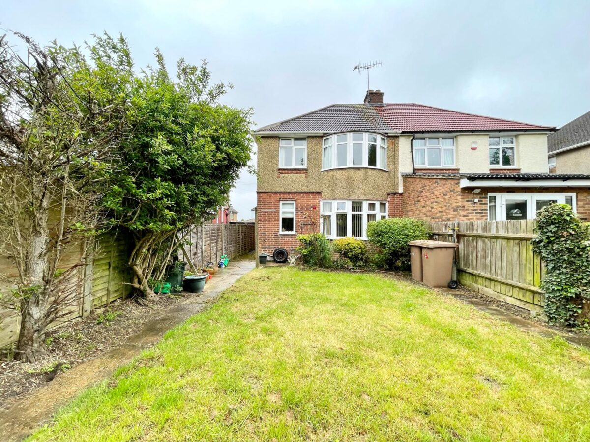 Somerset Avenue, Luton, LU2 0PN