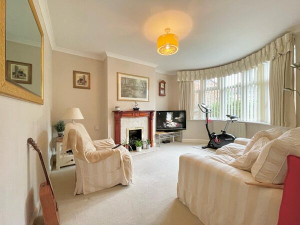 Somerset Avenue, Luton, LU2 0PN