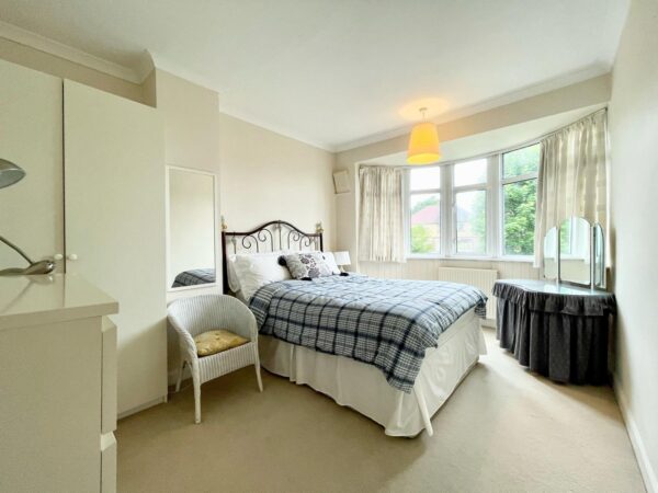 Somerset Avenue, Luton, LU2 0PN