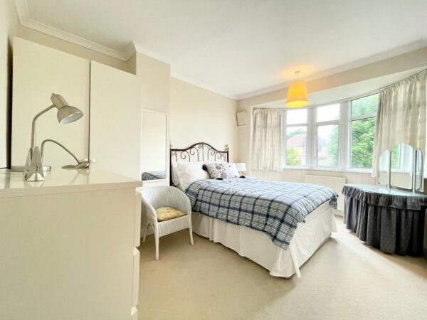 Somerset Avenue, Luton, LU2 0PN