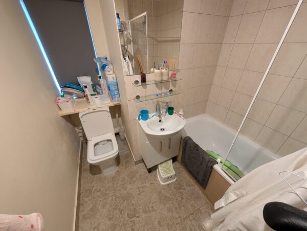 Mowbray Road, Edgware, Greater London, HA8 8JG