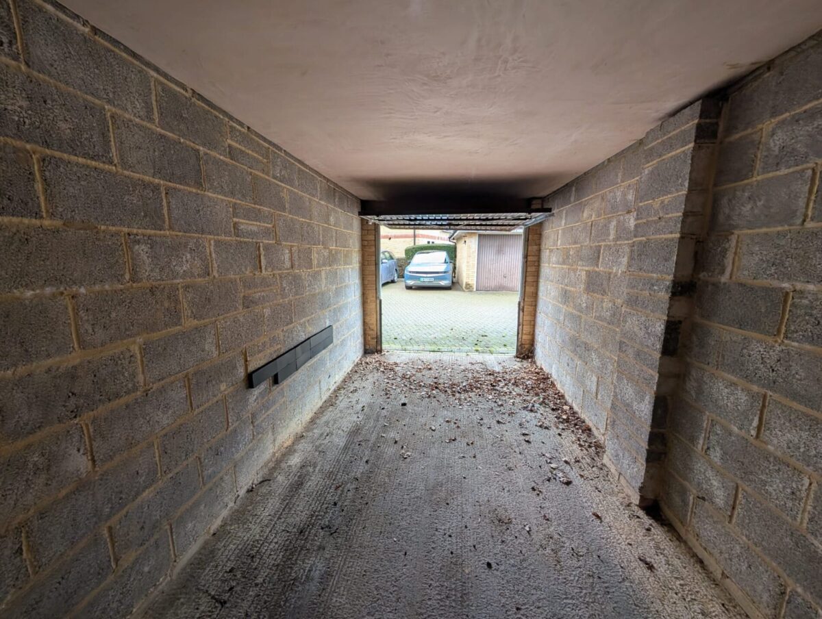 Ashford Court, Cranmer Road, Edgware, HA8 8UD