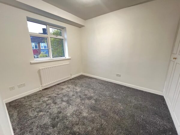 Blackwell Gardens Edgware HA8 8QA