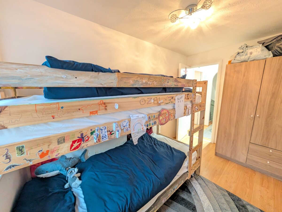 Moray Close, Edgware, HA8 8AT