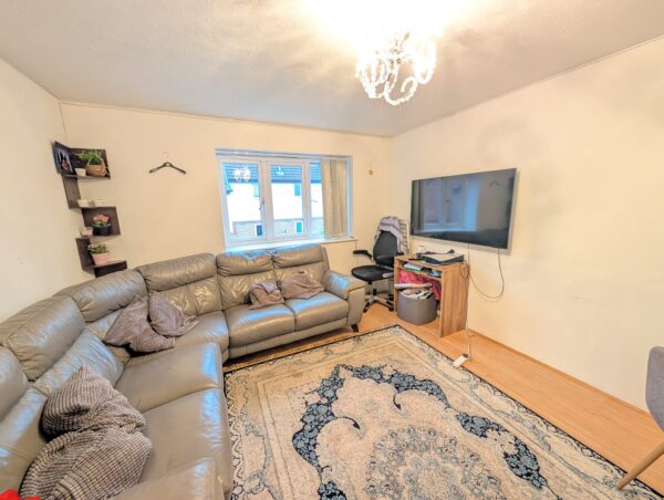 Moray Close, Edgware, HA8 8AT