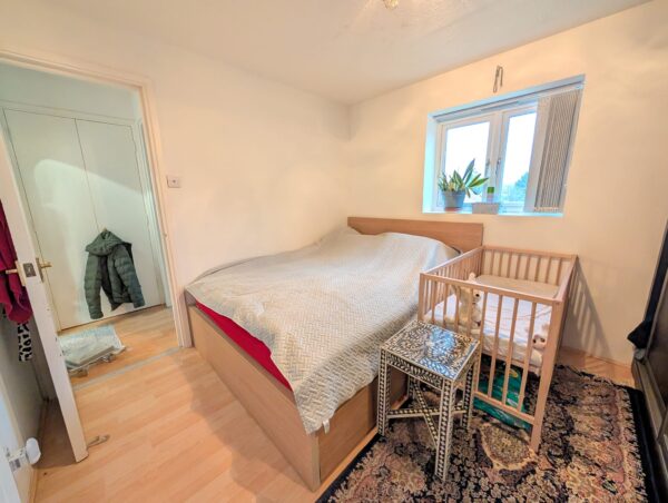 Moray Close, Edgware, HA8 8AT