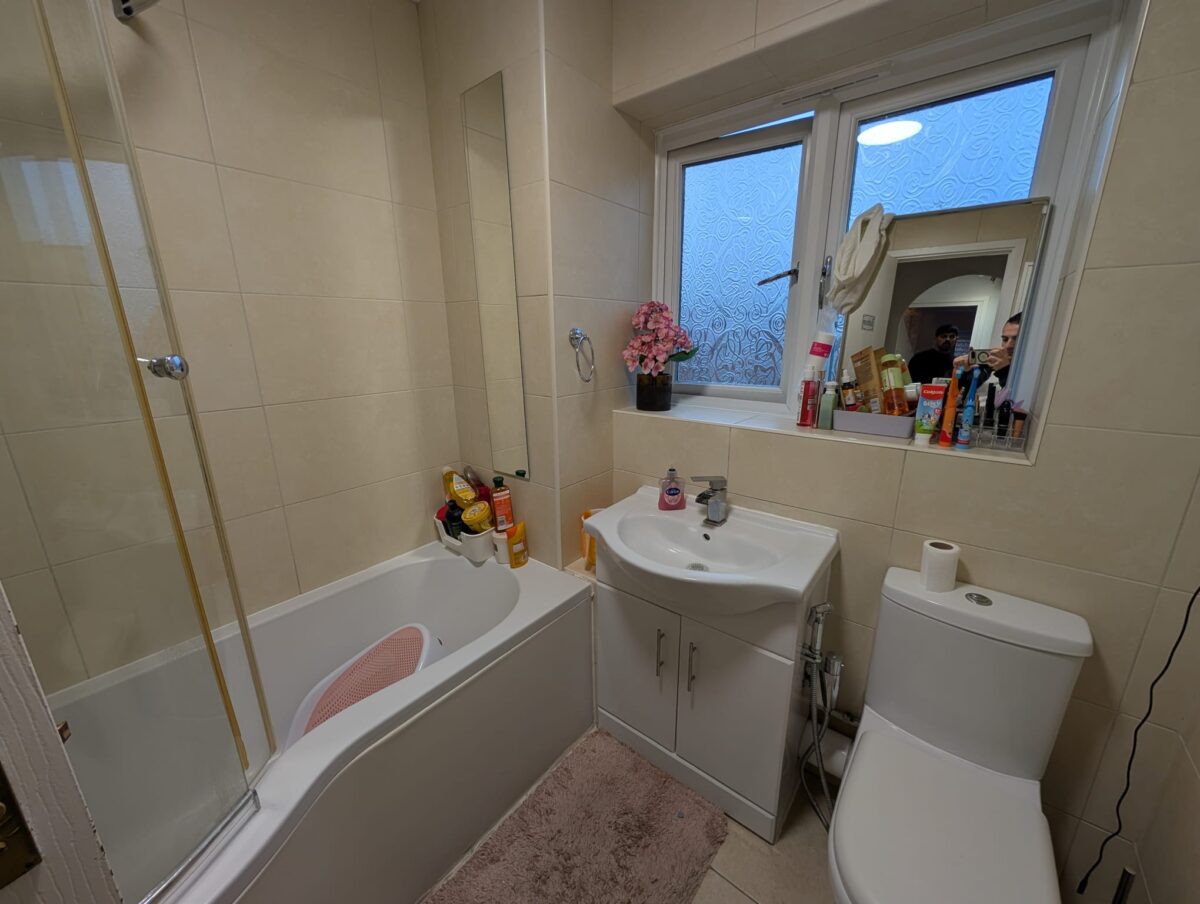 Moray Close, Edgware, HA8 8AT