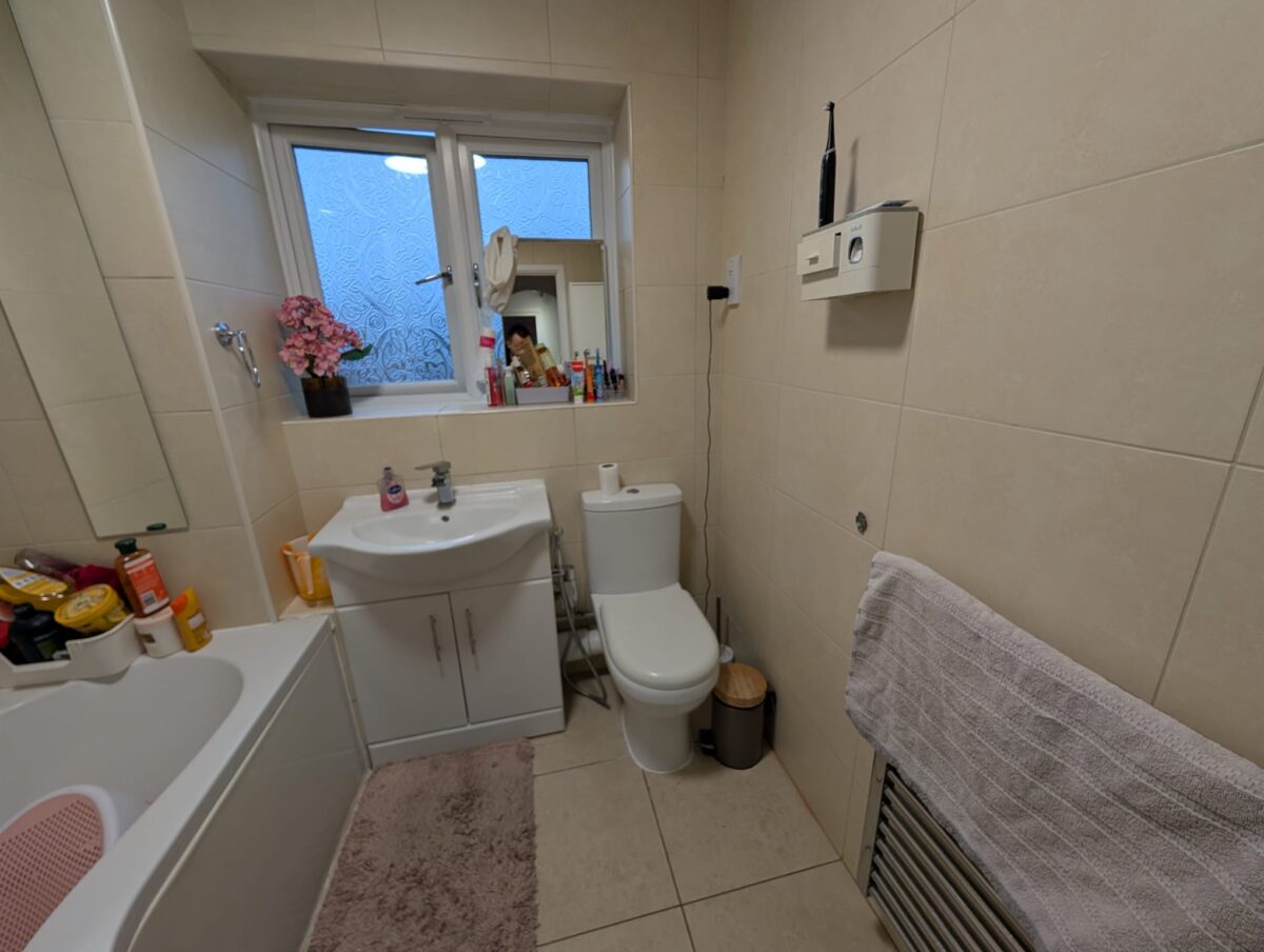 Moray Close, Edgware, HA8 8AT