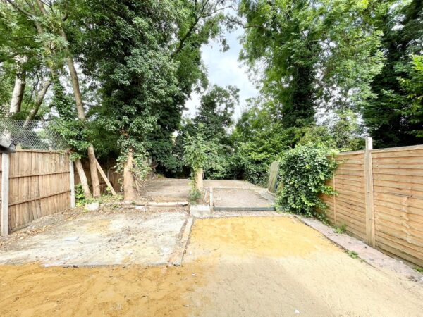 Brentmead Place, London, NW11 9LJ