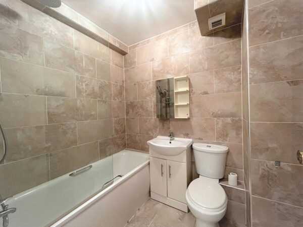 Broadfields Heights, Broadfields Ave, Edgware HA8 8PF