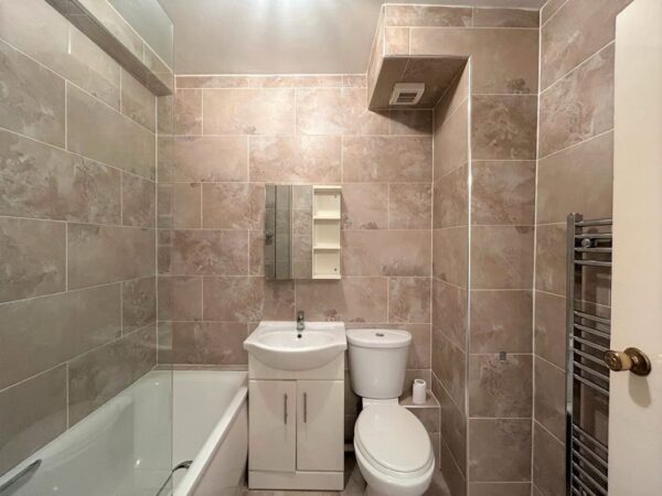 Broadfields Heights, Broadfields Ave, Edgware HA8 8PF