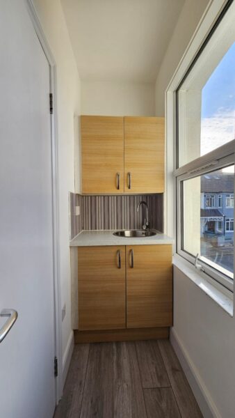 Shelbourne Road, London N17 9YB