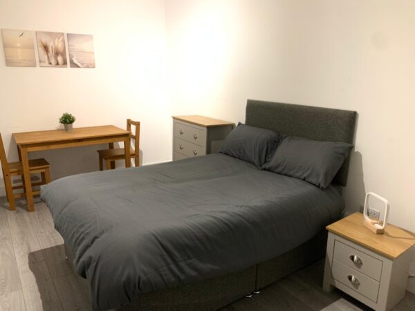 Ladbroke Grove, W10 5LZ