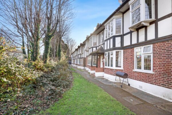 Tudor Court, London, E17 8ET