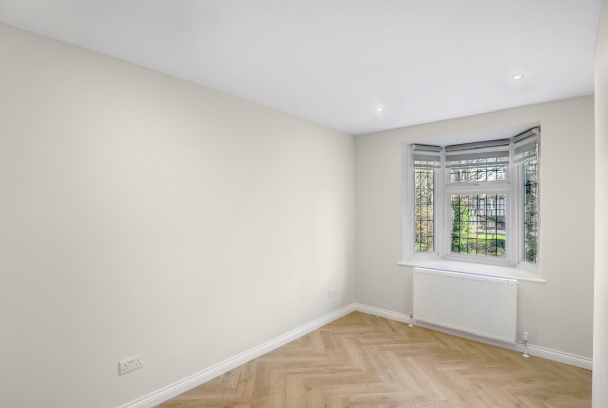 Tudor Court, London, E17 8ET