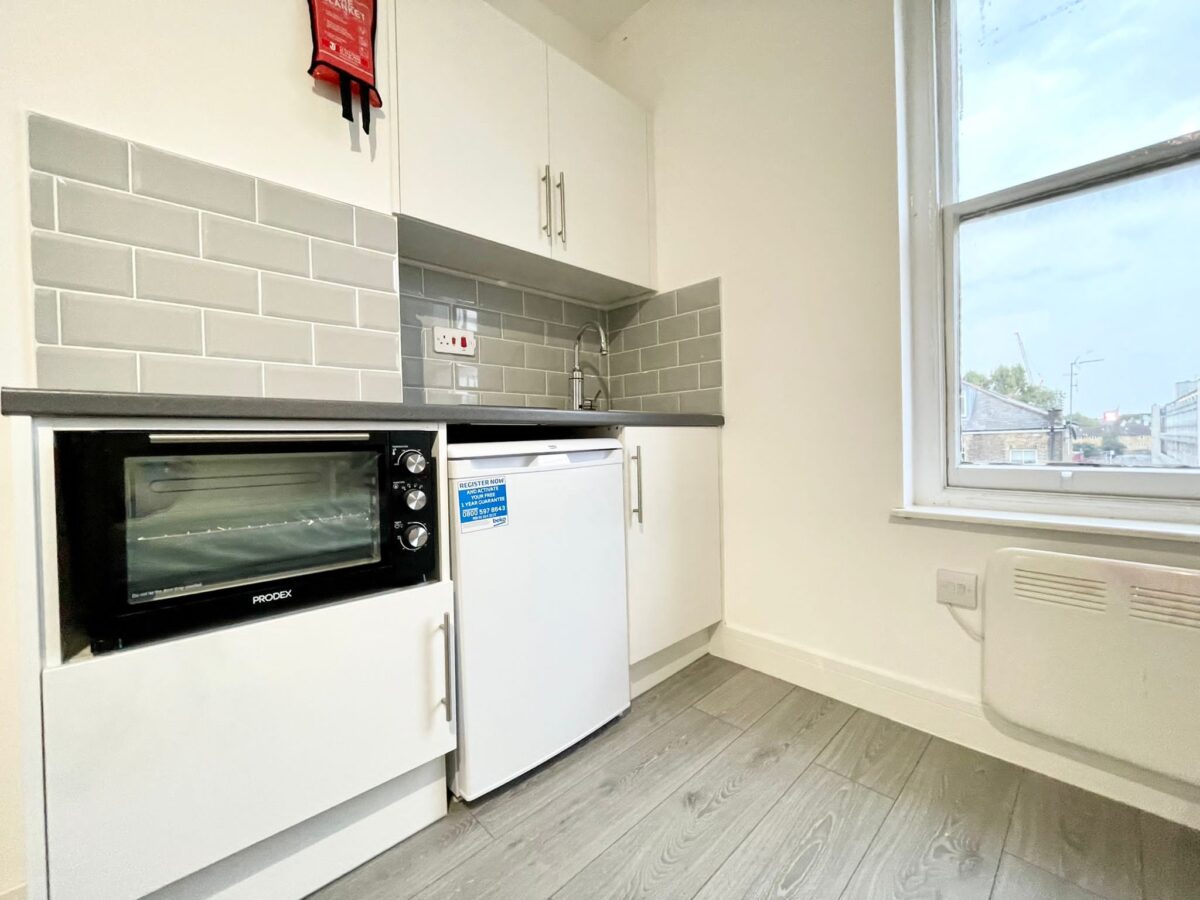 Ladbroke Grove, W10 5LZ