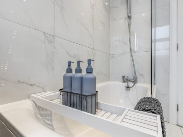 Manor Park Crescent, Edgware, HA8 7NL