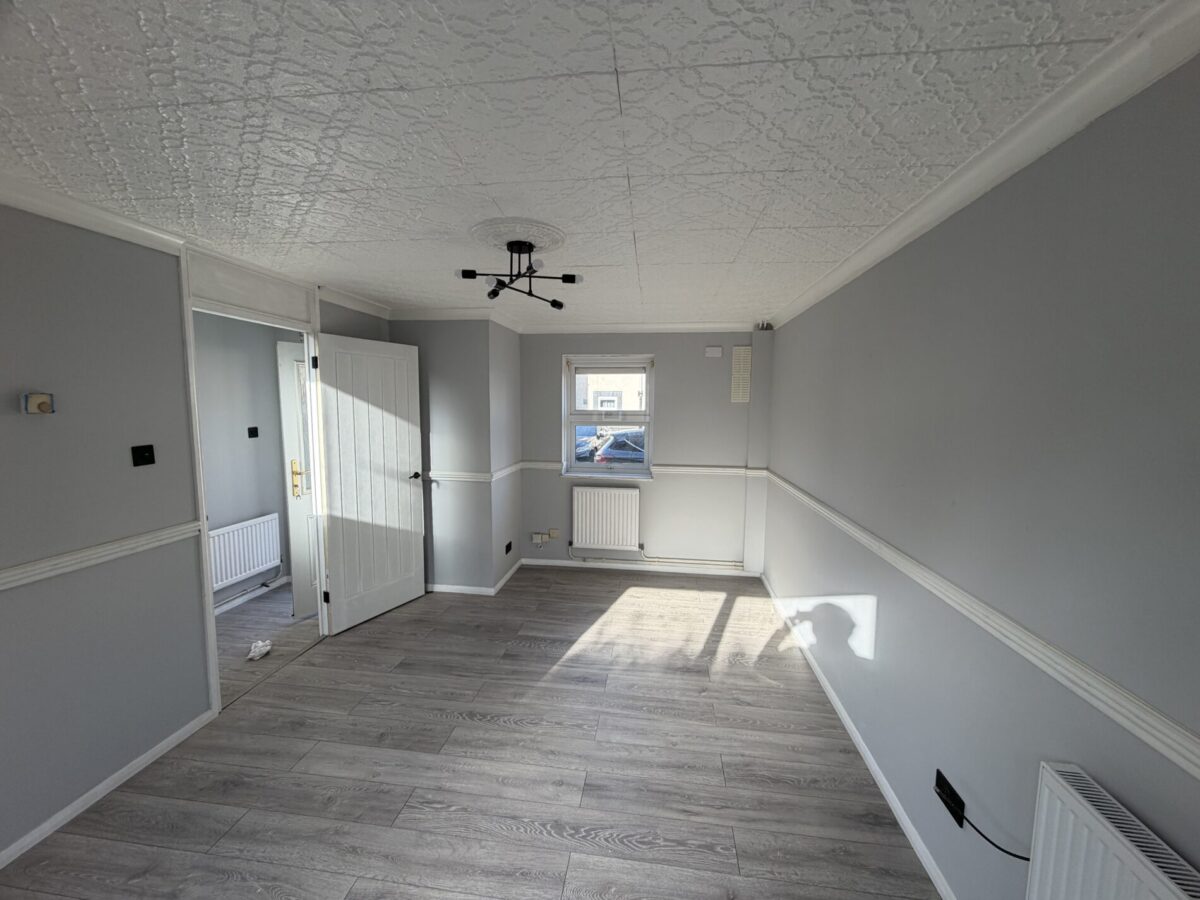 Elsworth Close, Bedfont, Hounslow, Middlesex, TW14 8SF