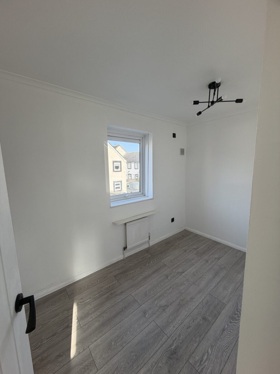 Elsworth Close, Bedfont, Hounslow, Middlesex, TW14 8SF