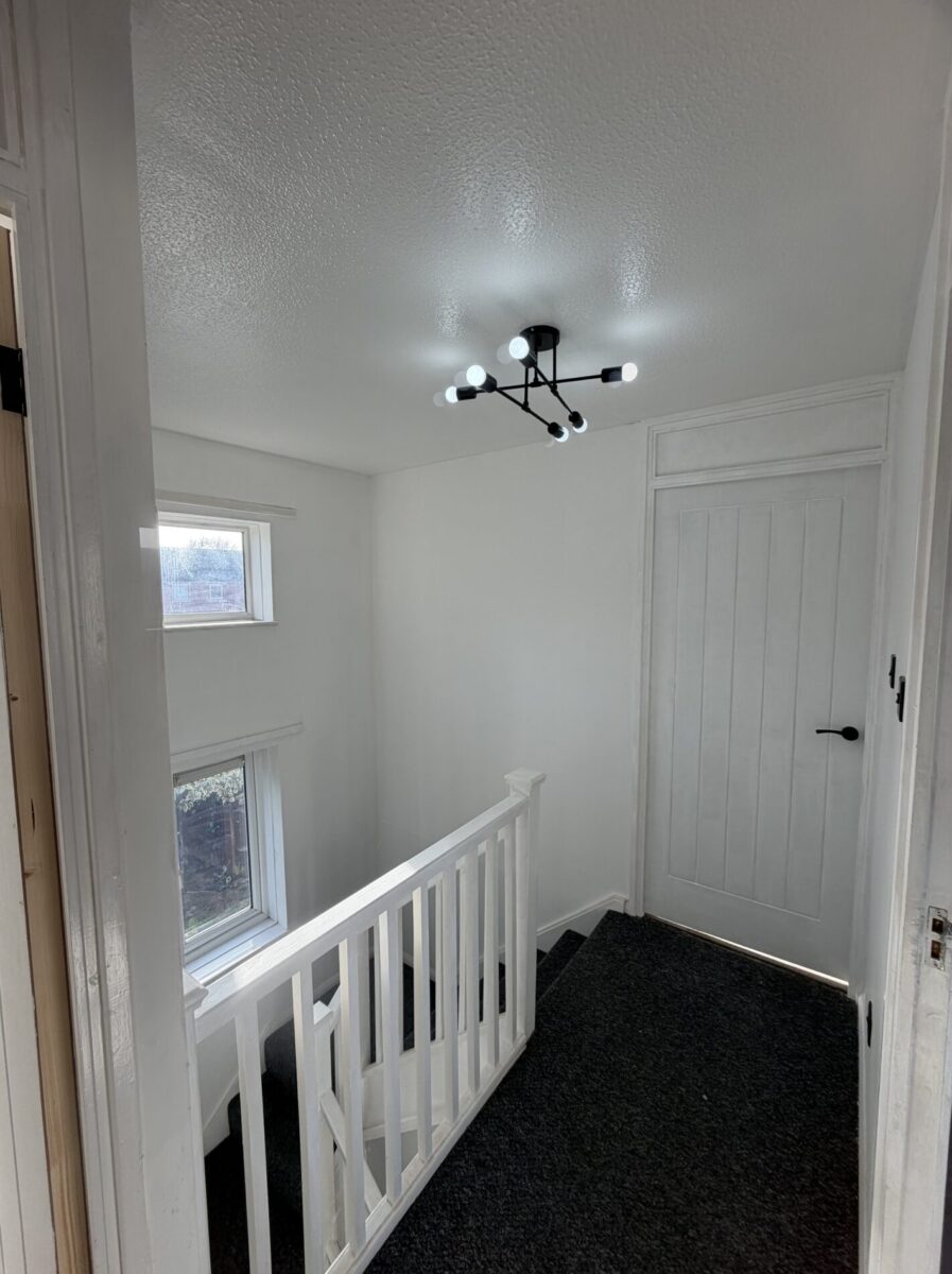 Elsworth Close, Bedfont, Hounslow, Middlesex, TW14 8SF