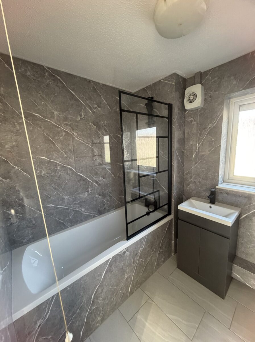 Elsworth Close, Bedfont, Hounslow, Middlesex, TW14 8SF