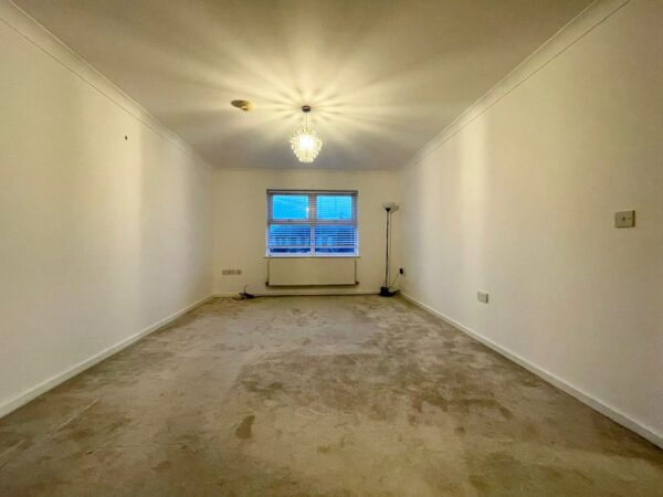 Valley Heights Joyce Green Walk, Dartford, Kent, DA1 5GZ