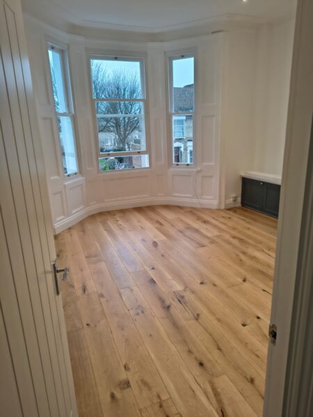 St Stephen's Avenue, London W12 8JB